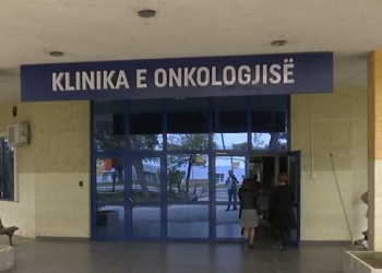 Onkologjia me mungesë barnash, pacientët me kancer po duhet t’i blejnë vetë ato