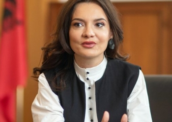 Kryetarja e Parlamentit të Shqipërisë: Bota serbe është e rrezikshme për rajonin