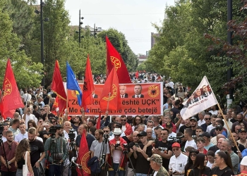 Nga të gjitha anët drejt Prishtinës, qytetarët fillojnë të mblidhen për protestë