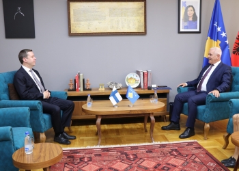 Sveçla priti në takim lamtumirës Ambasadorin e Finlandës, i shprehu mirënjohje për bashkëpunim