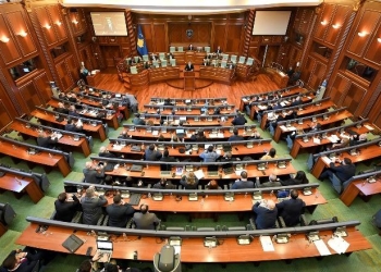 Sala Jashari reagon pas gjuhës së Avni Deharit ndaj saj