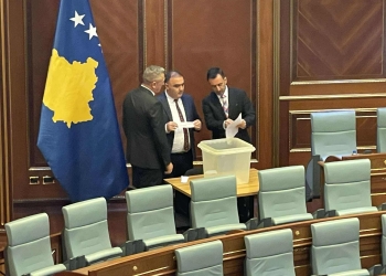 Srgjan Popoviq sërish nuk mori asnjë votë për nënkryetar të Kuvendit