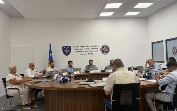 KQZ certifikon edhe 9 subjekte politike, në mesin e tyre partia e Ramiz Lladrovcit