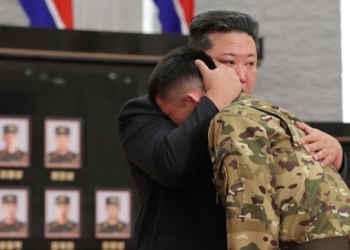 Kim Jong-un vajton ushtarët e tij që vdiqën për Rusinë e Putinin në Ukrainë