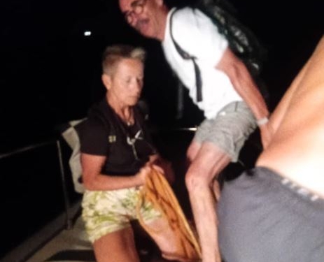 Rrezikonin të mbyteshin me gomone në Himarë, shpëtohet çifti gjerman