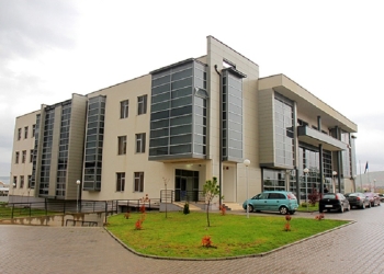 Gjykata në Gjilan: Mefail Shkodra të tri lëndët penale me dënim, por nuk tregon ç’dënime