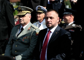 Maqedonci në paradën kroate për 30 vjetorin e operacionit “Stuhia”: Kosova dhe Kroacia kontribojnë për paqe në rajon