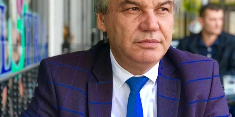 Kadri Kryeziu ofendon ambasadorin gjerman Jorn Rohde, e quan “matuf”