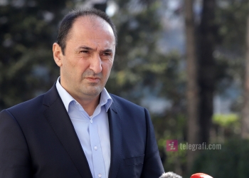 Jep dorëheqjen Liburn Aliu, shkak zgjedhja e Bashës si kryetar