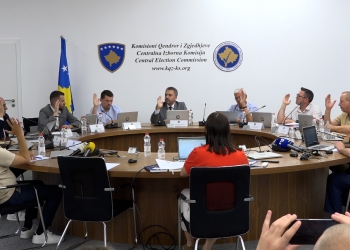 KQZ certifikon PDK-në, LDK-në dhe VV-në për zgjedhjet lokale