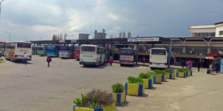 Nga e hëna kthimi i autobusëve nga Prishtinë për në Podujevë do të bëhet nga Xhamia e Llapit