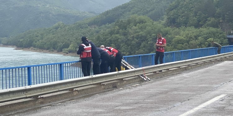 Mbytja e të riut në Ujman, KFOR-i: Autorizuam 10 persona të kërkim-shpëtimit të FSK-së për ta kërkuar
