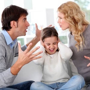 Psikologët shpjegojnë si të ruani qetësinë gjatë një debati