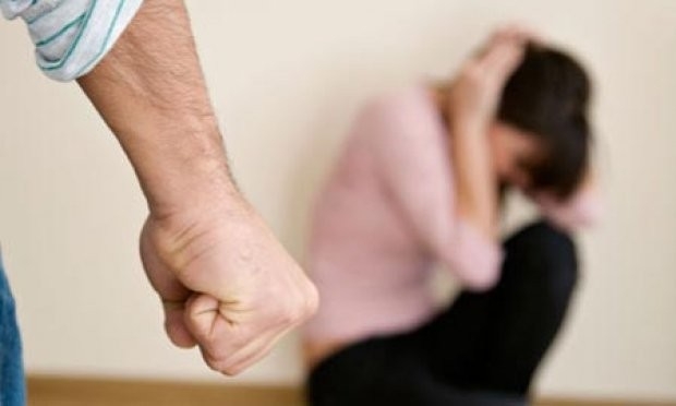 Pesë raste të dhunës në familje brenda 24 orësh, tre të arrestuar