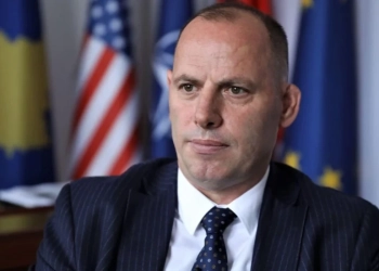 Ramiz Lladrovci me akuza: Unë ia kam sjellë PDK-së 19 mijë vota, edhe kur kanë vjedhë nuk i kishin aq