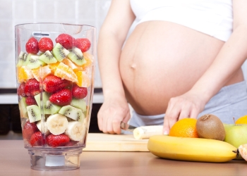 Ushqimet dhe vitaminat e rëndësishme gjatë shtatzënisë