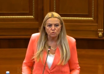 Sot vendimi i Gjykatës Kushtetuese, Kadrijaj thotë se duhet të vendoset një masë kufizuese