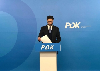 Uran Ismaili flet me bizneset në Sheshin “Xhorxh Bush”: Vendimet pa plane e konsultim bllokuan punën e bizneseve