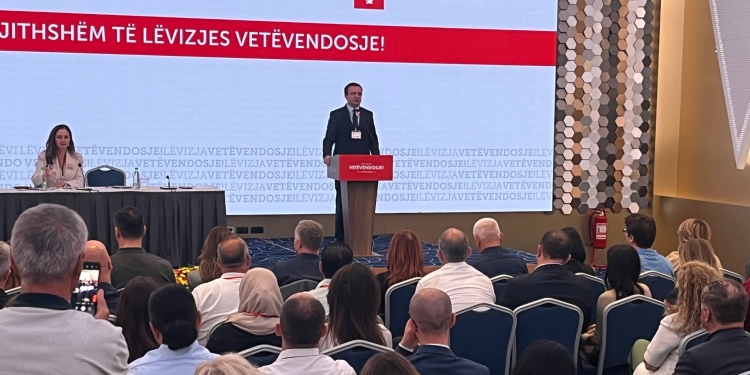 Kurti: Masa e Kushtetueses, absurde dhe e dëmshme për vendin