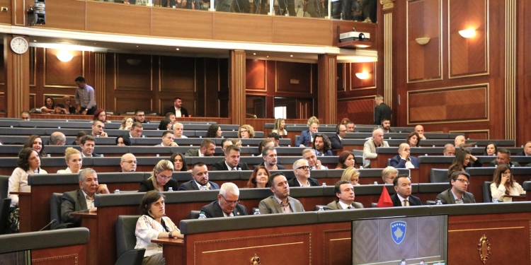 Zemaj: Lëvizja Vetëvendosje po i mbron hajnat dhe keqpërdoruesit