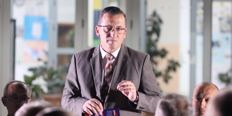 Kandidat i LDK-së për kryetar të Rahovecit viziton Polluzhën: Prezanton projekte konkrete për zhvillimin e fshatit