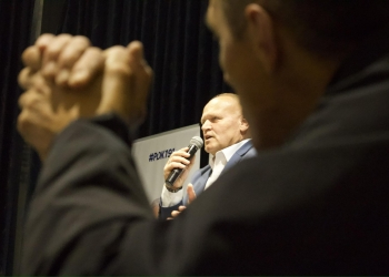 Nexhmi Muçiqi: “Populli im, sa nuk është bë vonë… Zgjohuni!”