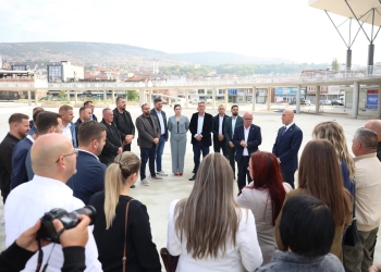 Ramush Haradinaj në Rahovec: Mbështetje e fuqishme për kandidatin Smajl Latifi