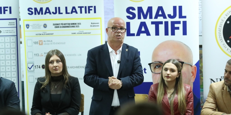 Smajl Latifi: Mbajtëm fjalën, por puna për Rahovecin nuk ndalet