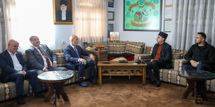 Smajl Latifi me Ramush Haradinajn vizitojnë Teqetë në Rahovec