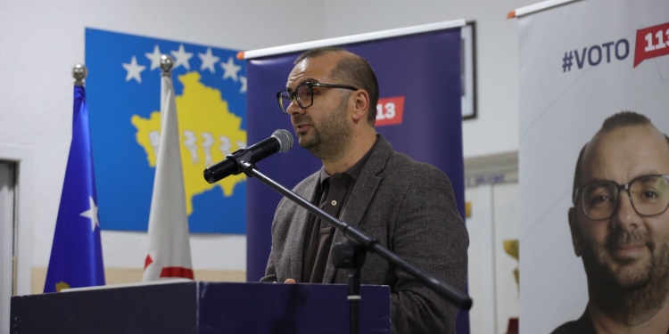 Ismajli vazhdon tubimet në fshatra: Gjilani është lodhur nga improvizimet dhe dështimet