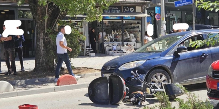 Aksident në “Agim Ramadani”: Përfshihen Motoçikletë dhe Veturë