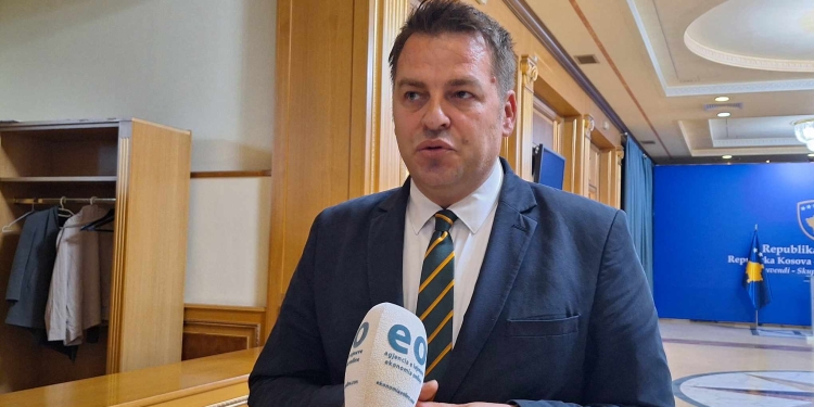 Armend Muja pas vendimit të Amerikës: Neve na konvenon më shumë kështu, as me Kosovën as me Serbinë