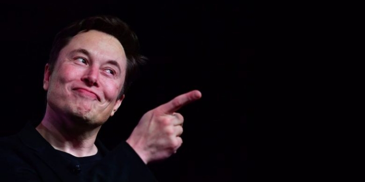 Pesë “mësime” që mund të nxjerrim nga Elon Musk
