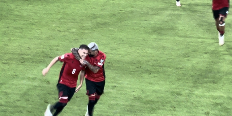 Avancon Shqipëria, Asllani i saktë nga penaltia