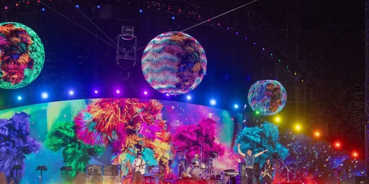Coldplay thyen rekordin e stadiumit Wembley