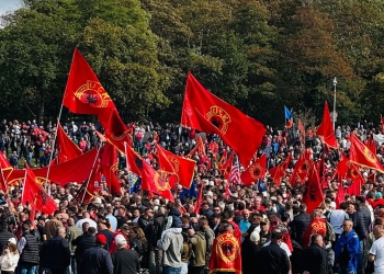 Latifi: Protestat e shqiptarëve në qytetet e perendimit, gjithmonë të dinjitetshme e paqësore