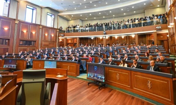 Shala nga IKD: Gjykata Kushtetuese mund të shtyjë masën, kuvendi pa nënkryetarë nuk është i konstituuar