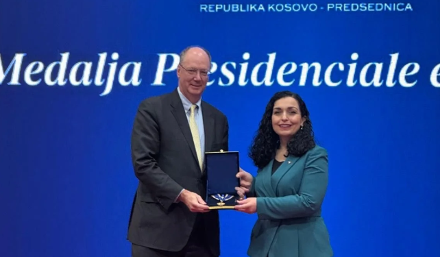 Paul Williams, dëshmitari i dytë në gjykatë – u nderua me Medalje Presidenciale të Meritave gjatë 2024-ës