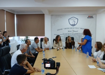 Nagavci: 500 asistentë për fëmijët me nevoja të veçanta, po forcohet gjithëpërfshirja në shkolla