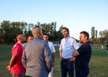 Ismaili viziton FC Barilevën: Sporti në fshatin do të ketë të njëjtën përkrahje si në qytet