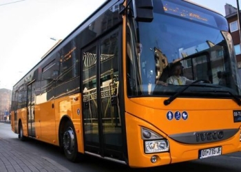 Përparim Rama prezanton linjat e reja të autobusëve në kryeqytet dhe fshatra