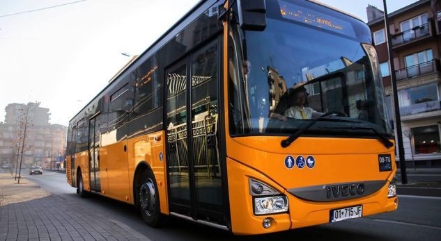 Përparim Rama prezanton linjat e reja të autobusëve në kryeqytet dhe fshatra