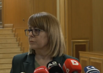 Hykmete Bajrami: Për deputetin Kurti, ligji është i drejtë veç kur i shërben interesave të tij personale