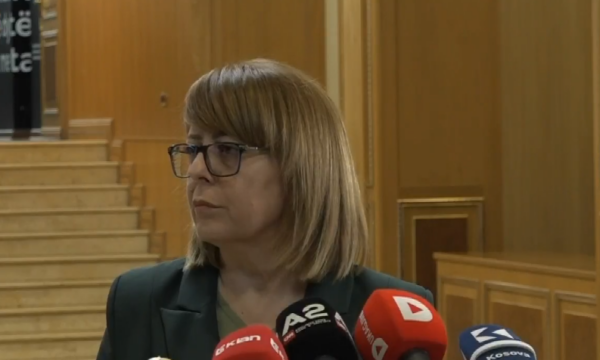 Hykmete Bajrami: Për deputetin Kurti, ligji është i drejtë veç kur i shërben interesave të tij personale