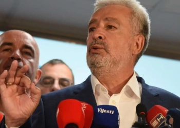 Ish-kryeministri i Malit të Zi: Serbia priste që ne të vepronim si një dorë e zgjatur e Beogradit