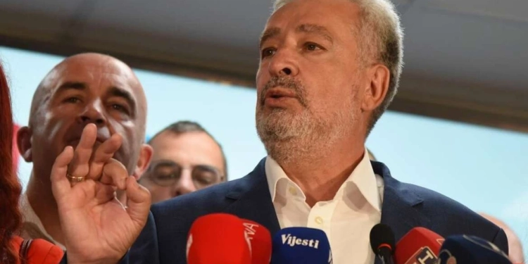 Ish-kryeministri i Malit të Zi: Serbia priste që ne të vepronim si një dorë e zgjatur e Beogradit