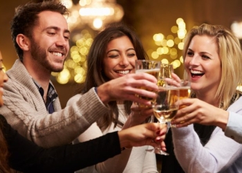 Çka i ndodh trupit kur e lini alkoolin për një muaj
