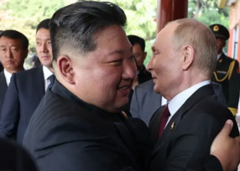 Kim Jong-un premton të bëjë gjithçka për të ndihmuar Moskën pas takimit me Putinin