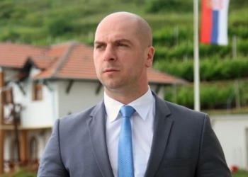 Sulmi ndaj gazetarëve në Leposaviq, sot seanca fillestare ndaj Simiqit