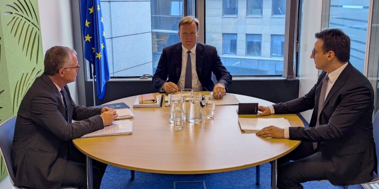 Bislimi në Bruksel, LDK: Dialogu me Serbinë s’mund të udhëhiqet nga një qeveri pa mandat